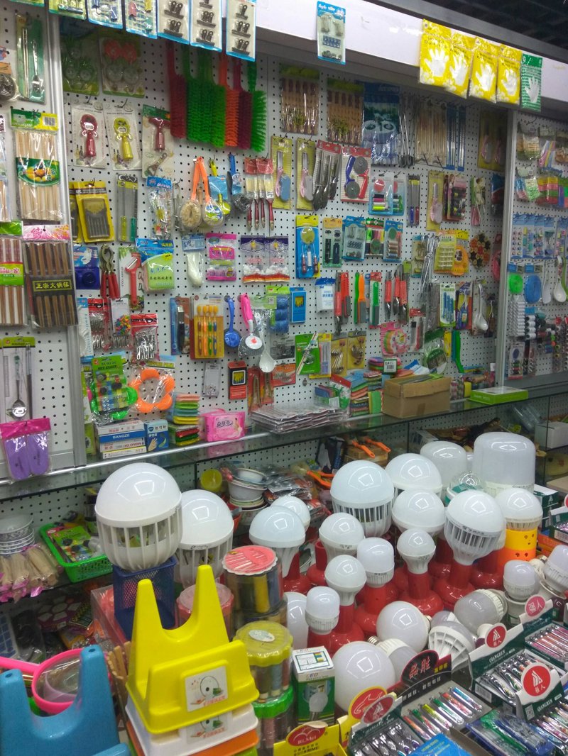 企业礼品定制：传递温度与价值的艺术